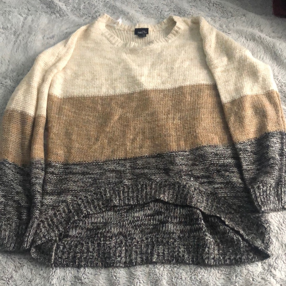 Knit sweater